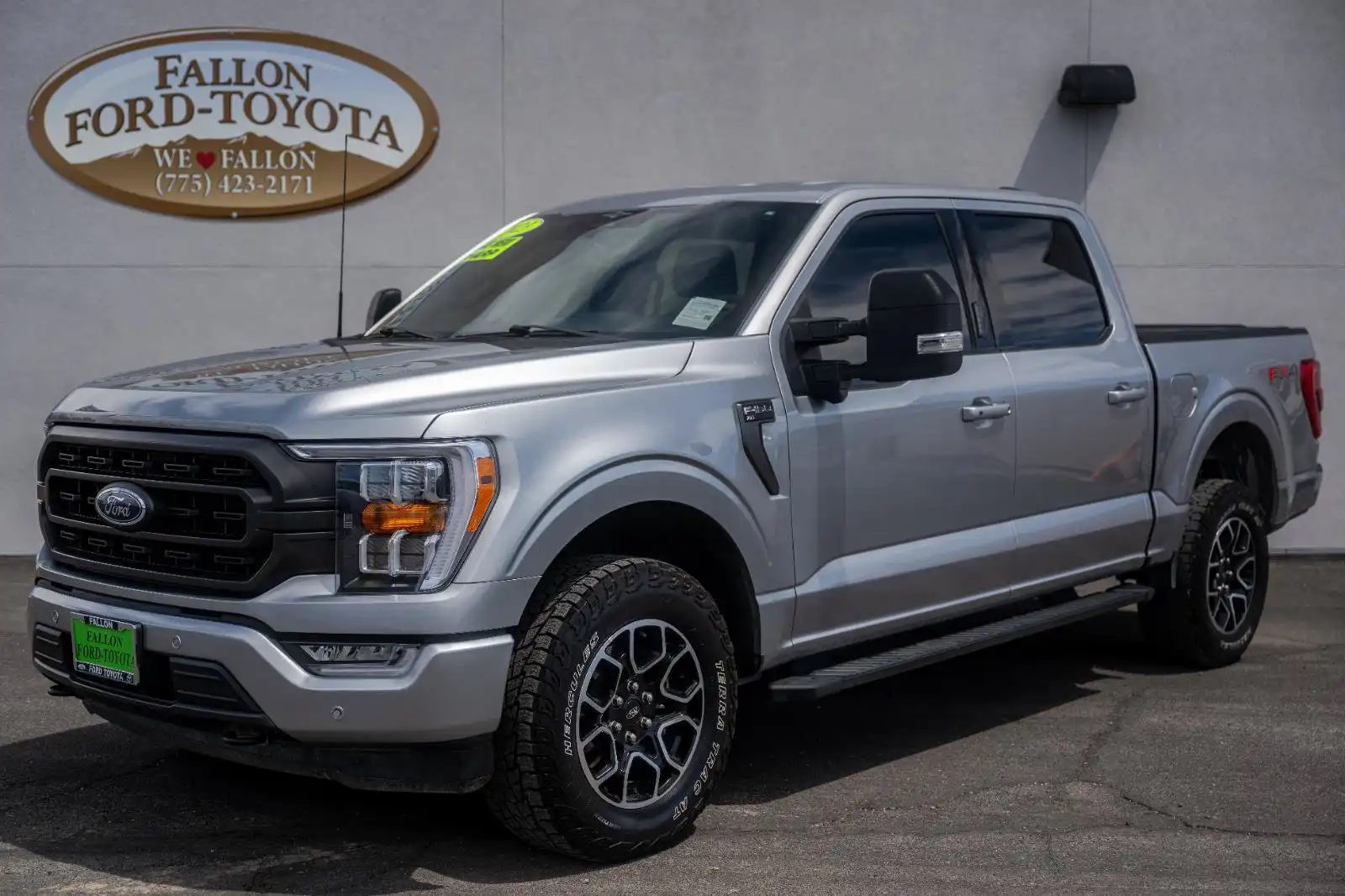 2023 Ford F-150 XLT 4WD SuperCrew 5-1/2' Box's photo
