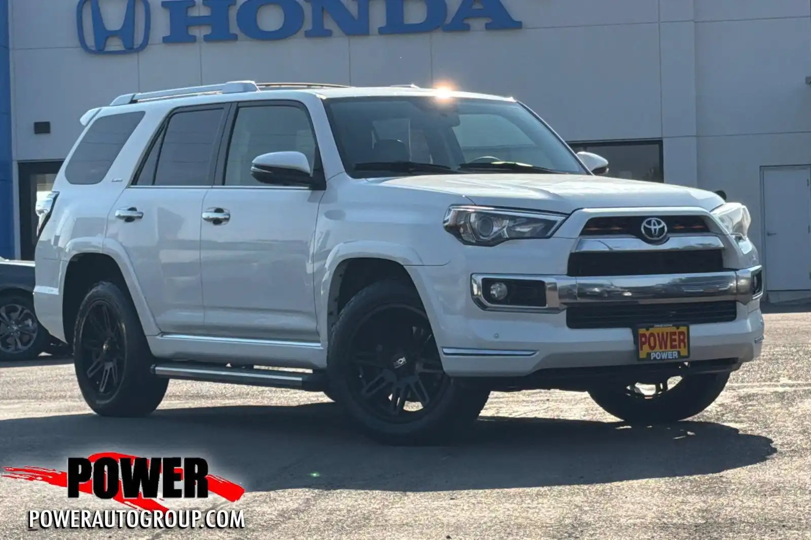 2016 Toyota 4Runner Limited 4WD V6's photo