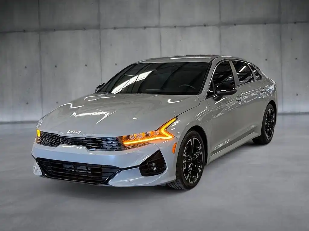 2022 Kia Optima GT-Line AWD's photo