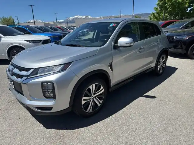2024 Mitsubishi Outlander Sport 2.0 ES AWC CVT's photo