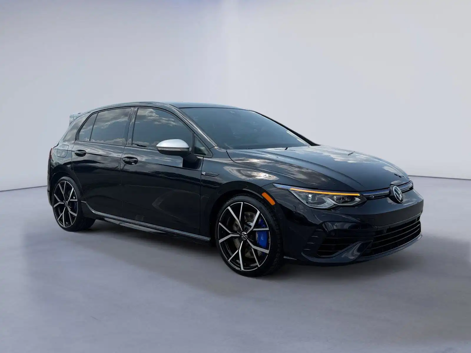 2022 Volkswagen Golf R Golf R 4-door's photo