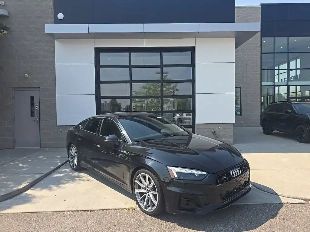 2025 Audi A5 Sportback 45 Premium quattro S tronic's photo