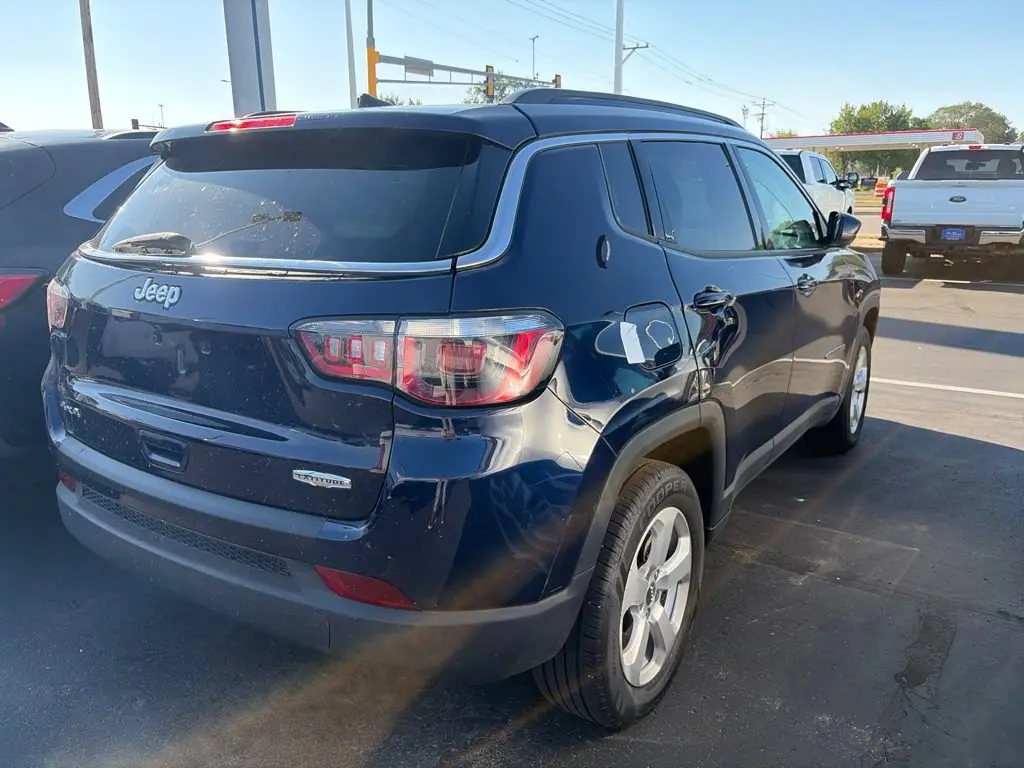 2019 Jeep Compass Latitude 4WD photo 4