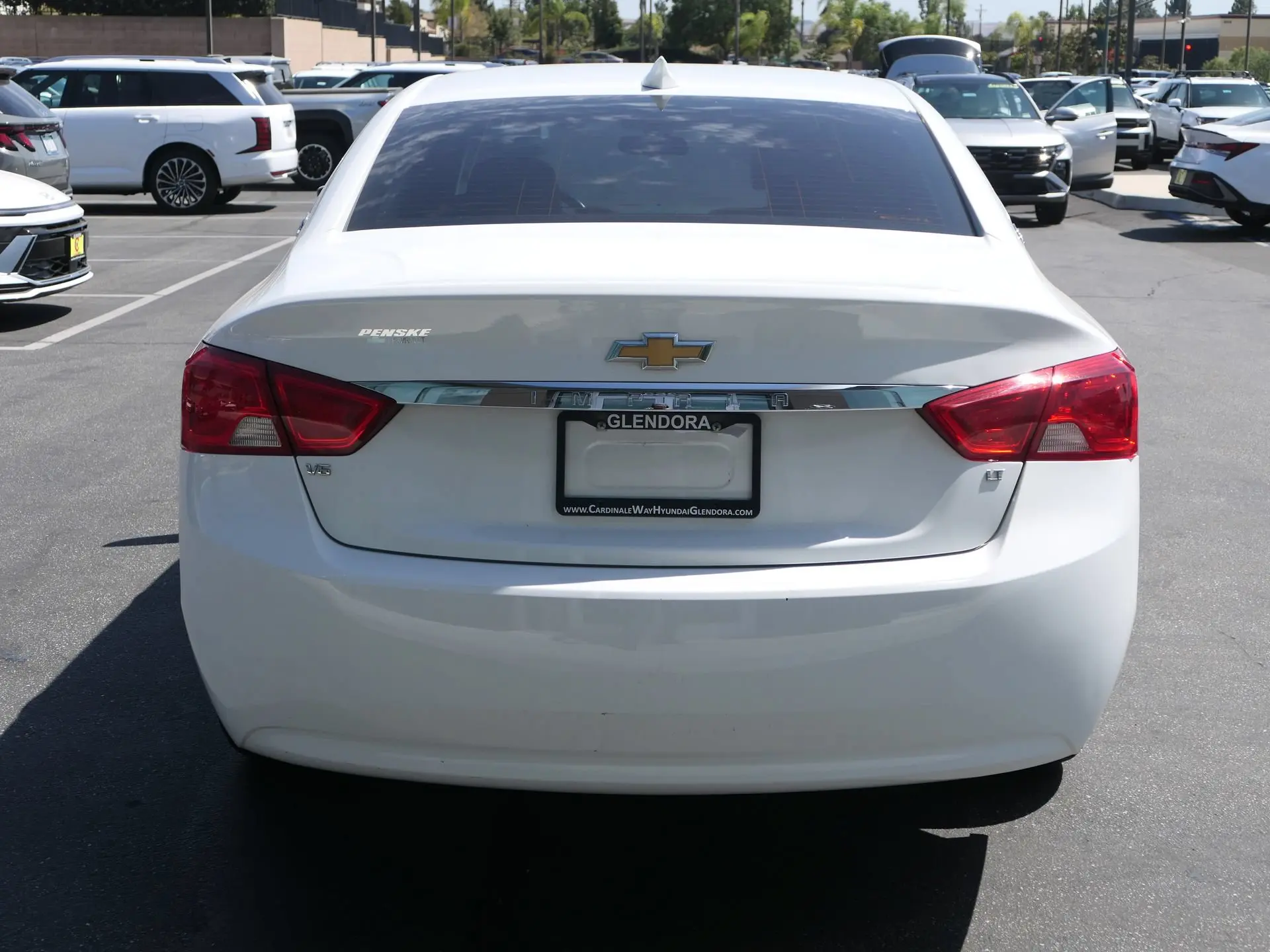 2017 Chevrolet Impala 1LT photo 5