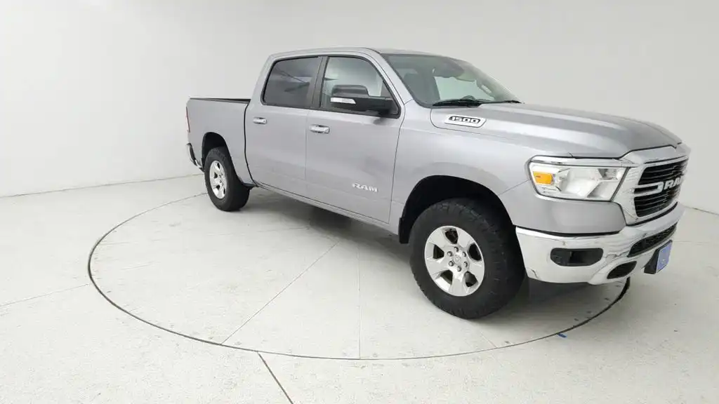 2019 RAM 1500 Big Horn/Lone Star Crew Cab 5'7's photo