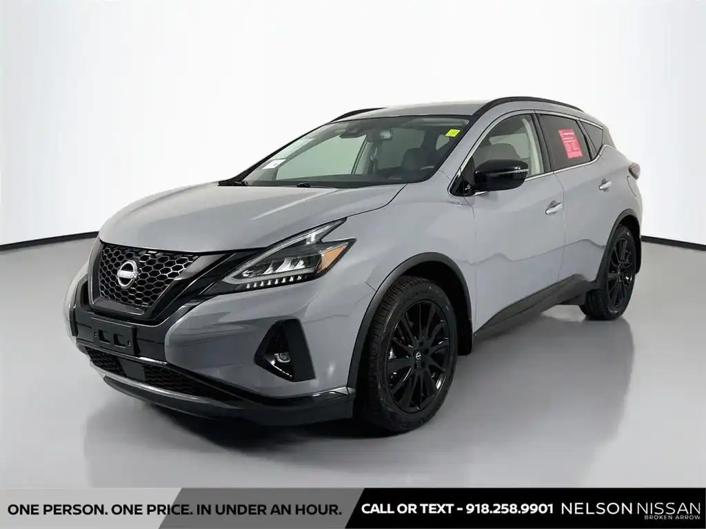 2023 Nissan Murano SV AWD's photo