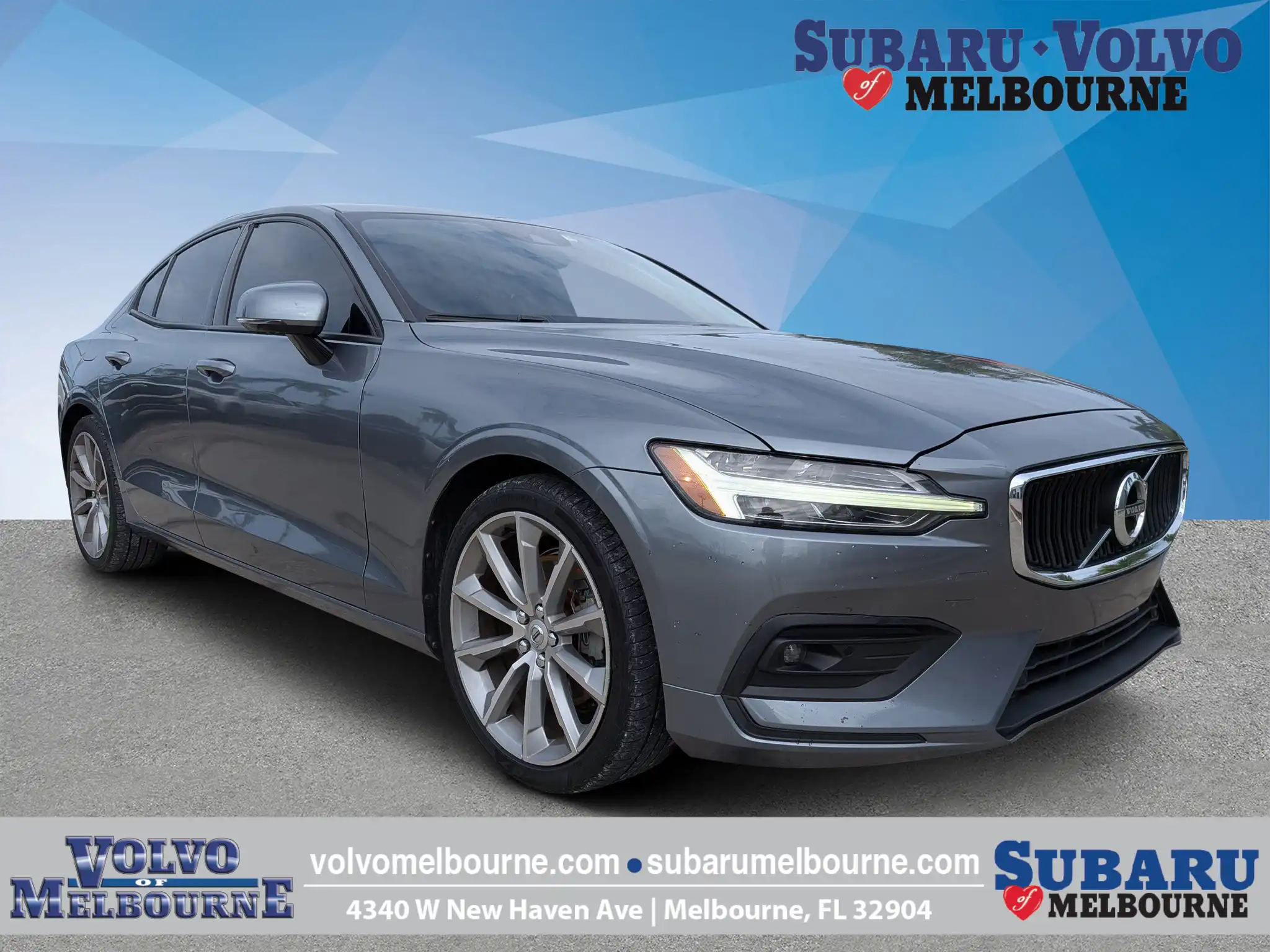 2021 Volvo S60 T5 Momentum's photo