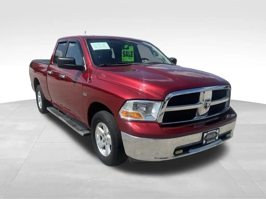 2012 RAM 1500 SLT Quad Cab photo 3