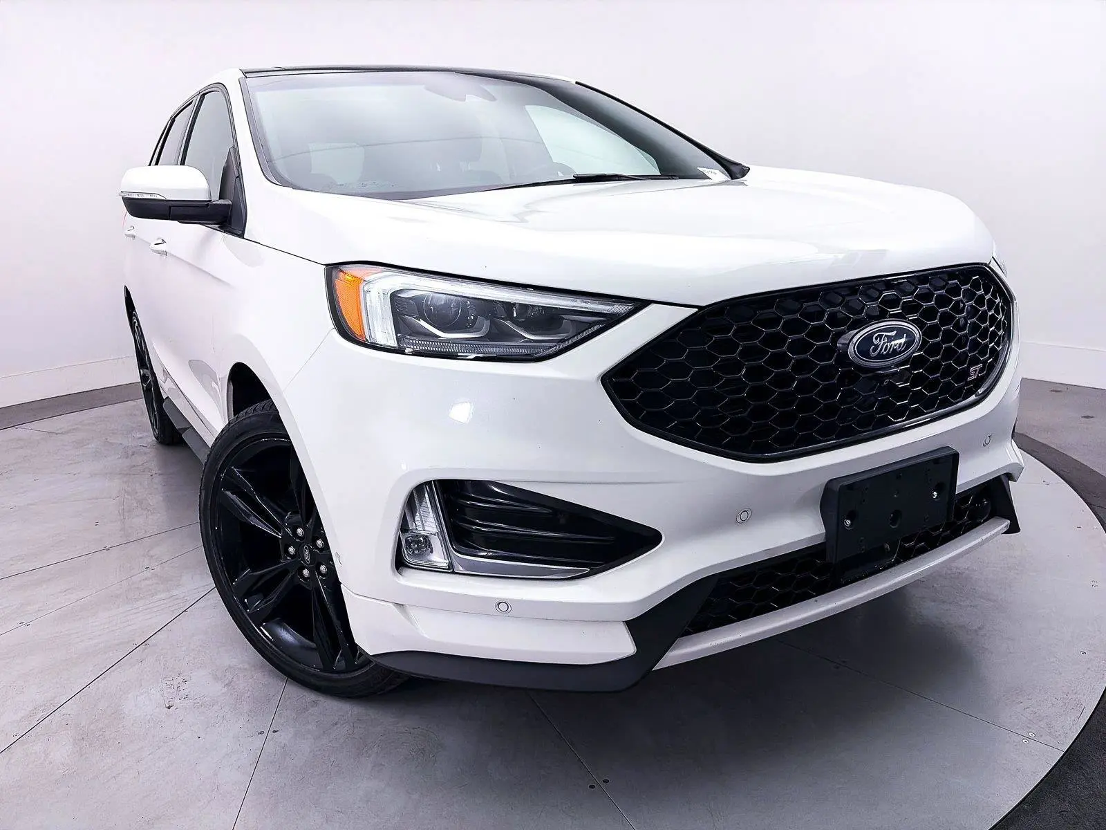 2020 Ford Edge ST AWD photo 4