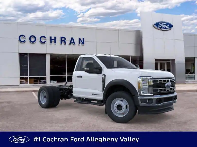 2026 Ford F-600 XL 4WD Regular Cab DRW 145 in's photo