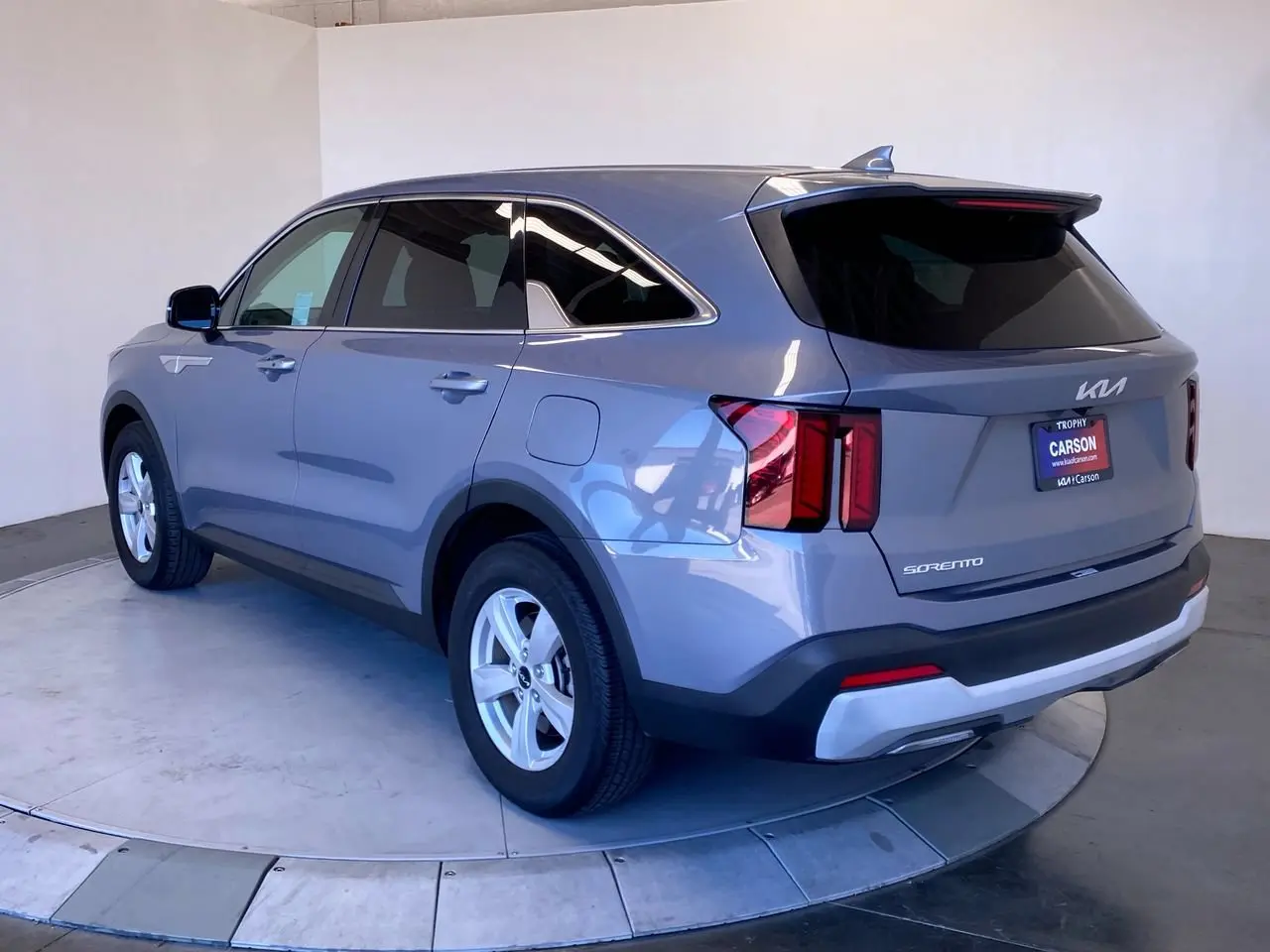 2024 Kia Sorento LX AT photo 3