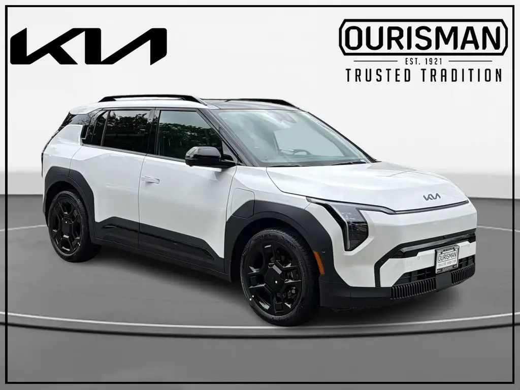 2027 Kia EV3 Land photo 1