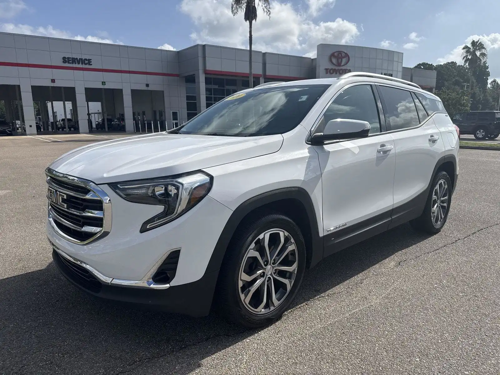 2020 GMC Terrain SLT FWD's photo