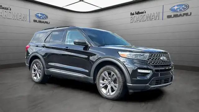 2021 Ford Explorer XLT 4WD's photo