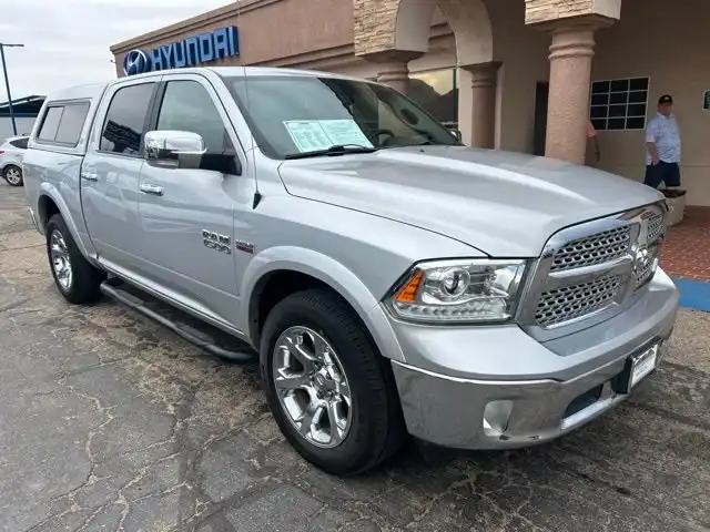 2017 RAM 1500 Laramie 4x4 Crew Cab 5'7's photo