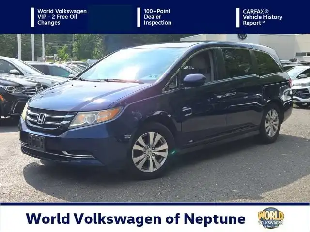 2016 Honda Odyssey SE's photo