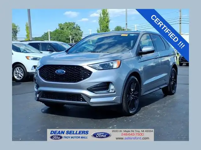 2023 Ford Edge ST-Line AWD's photo