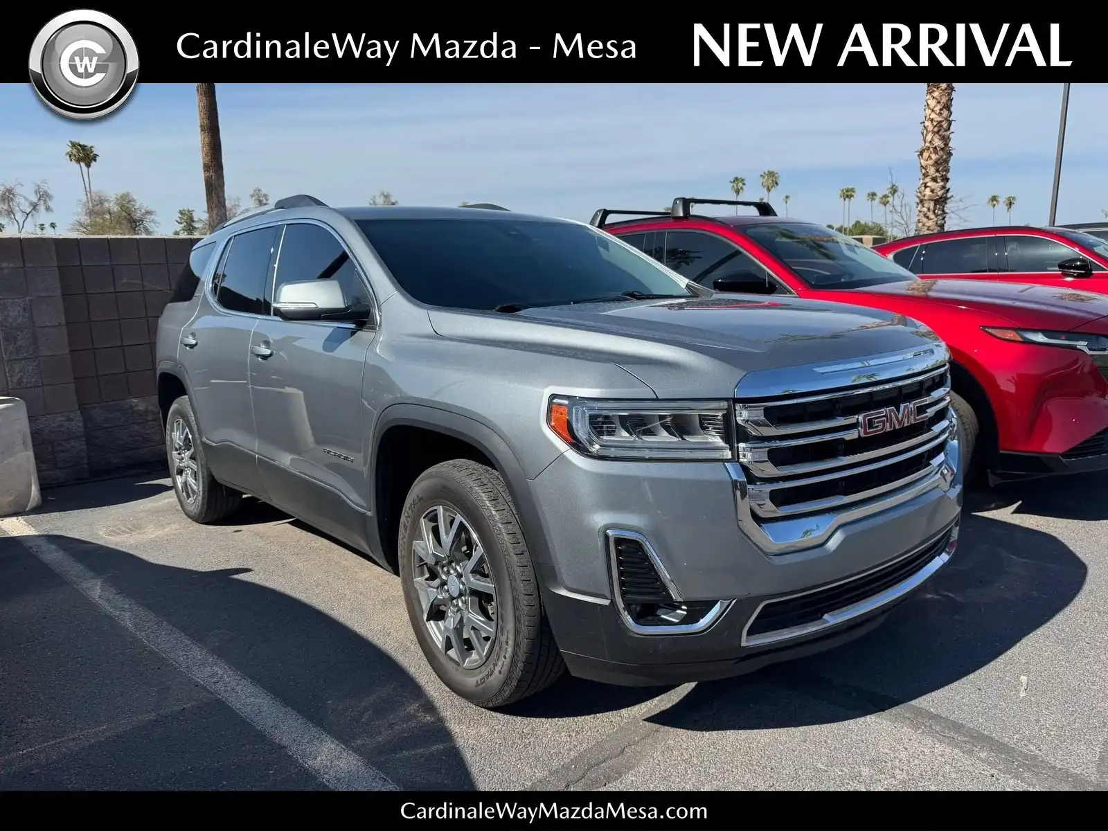 2023 GMC Acadia SLT FWD's photo