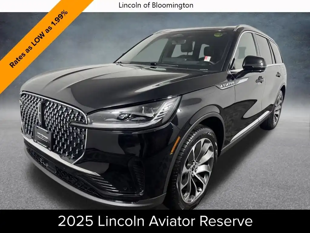 2025 Lincoln Aviator Reserve AWD's photo