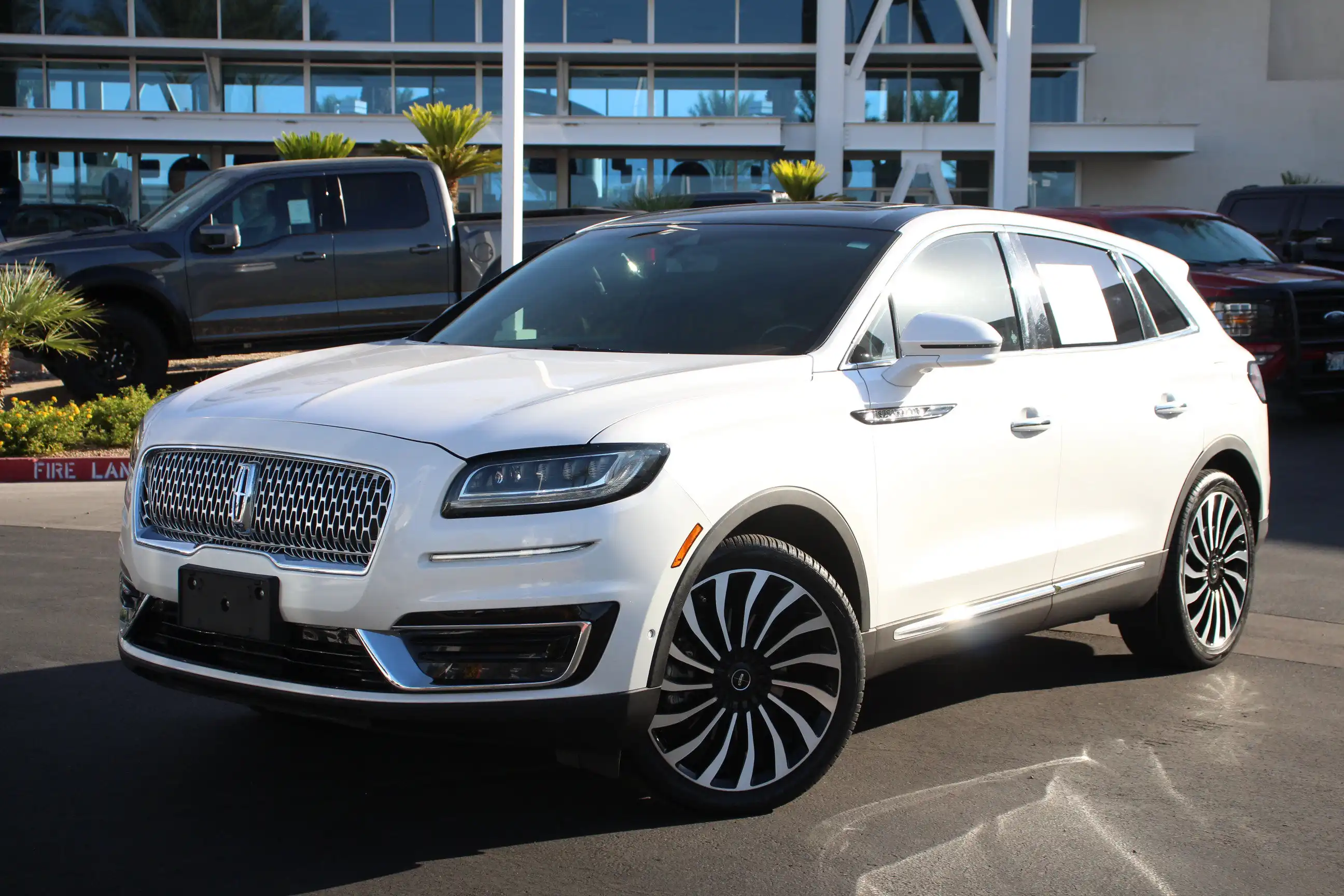 2019 Lincoln Nautilus Black Label FWD's photo