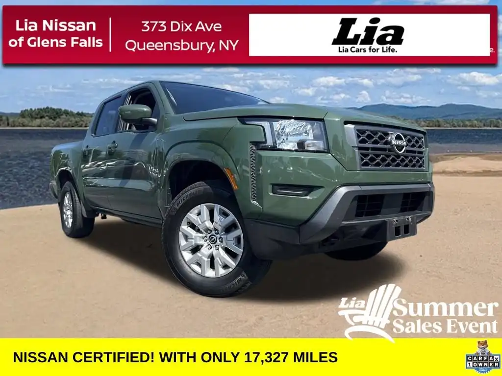 2023 Nissan Frontier SV Crew Cab 4X4 SWB's photo