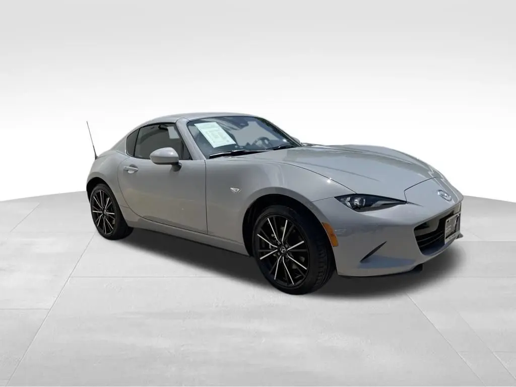 2026 Mazda MX-5 Miata GT RF 6MT photo 3