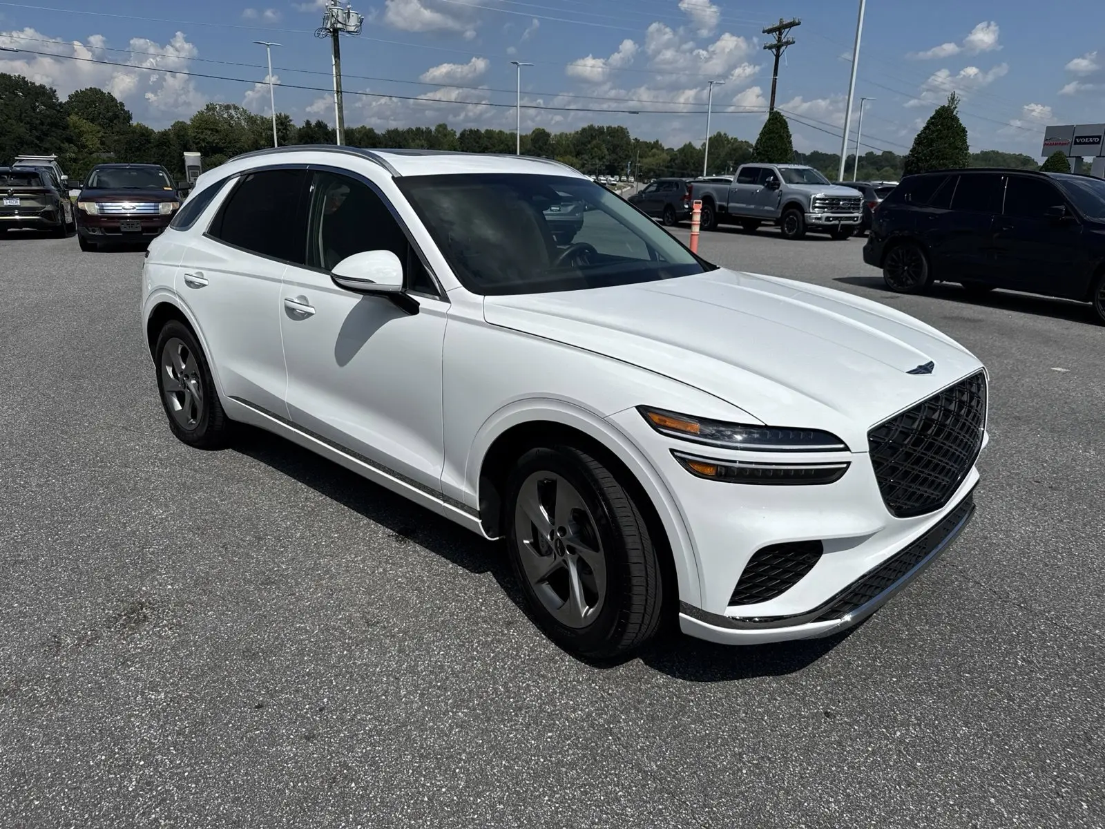 2026 Genesis GV70 2.5T Select AWD photo 3