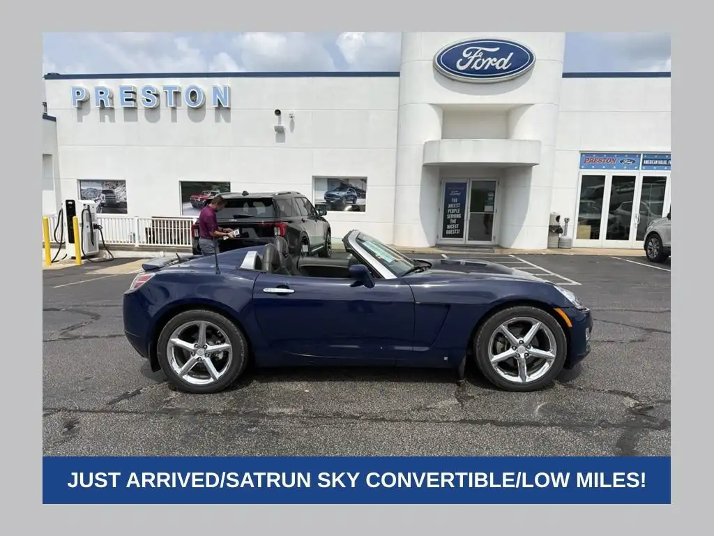2009 Saturn Sky 2.4 ROADSTER's photo