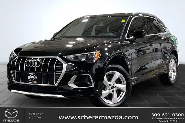 2022 Audi Q3 40 TFSI Premium quattro's photo
