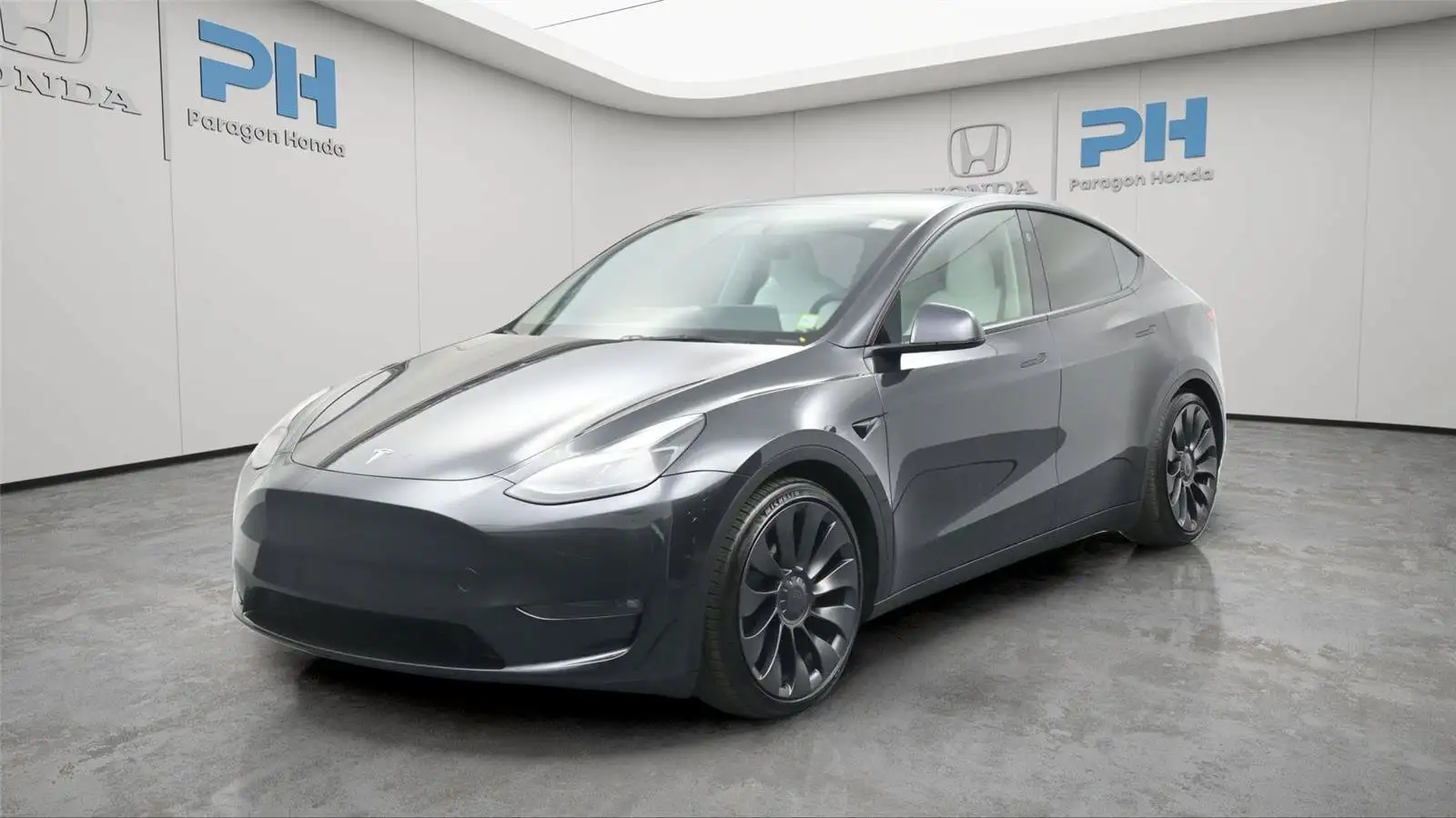 2024 Tesla Model Y Performance Dual Motor All-Wheel Drive's photo