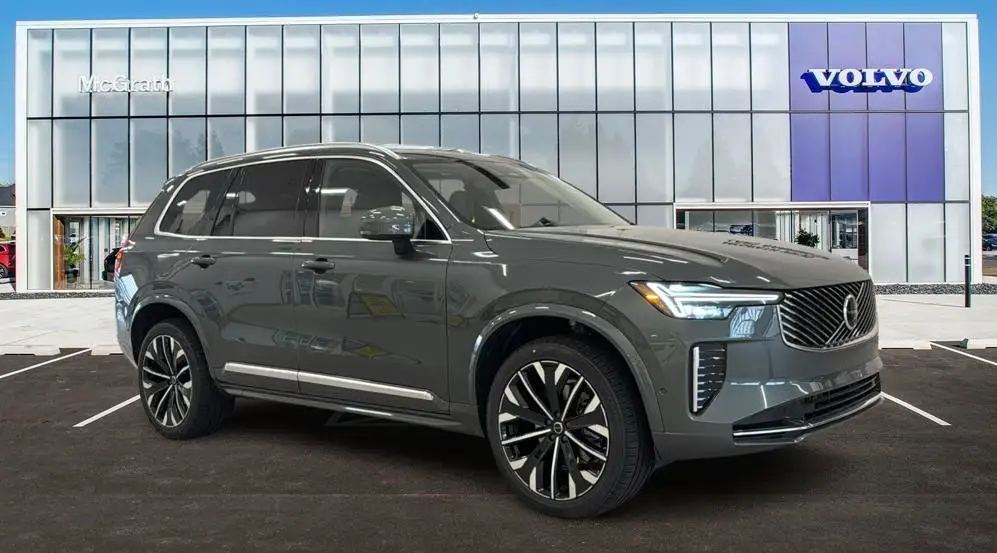2027 Volvo XC90 B6 Plus Bright 6-Seater AWD photo 1