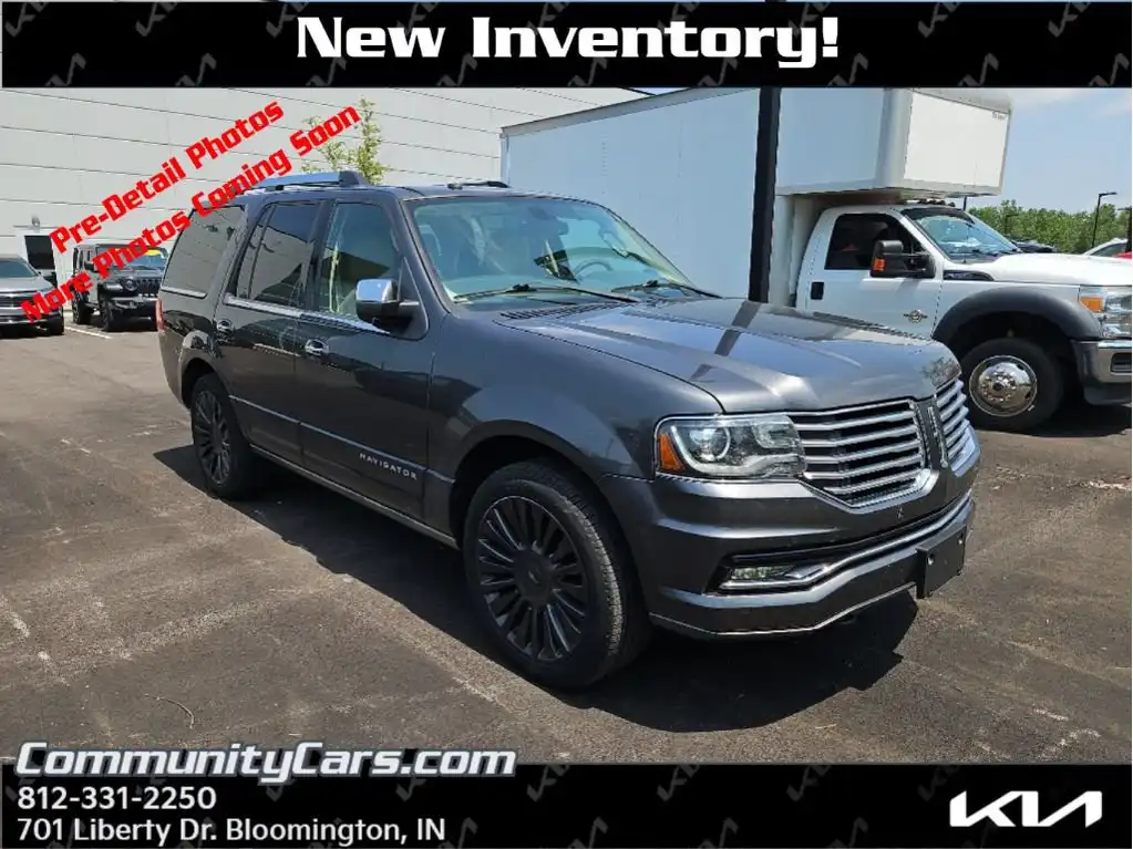 2016 Lincoln Navigator 4x4 Reserve's photo