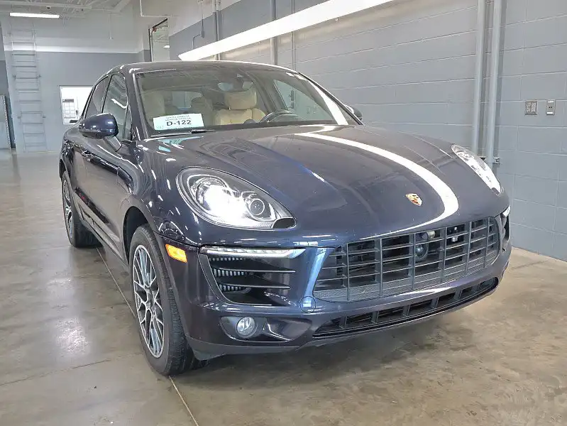 2018 Porsche Macan S's photo