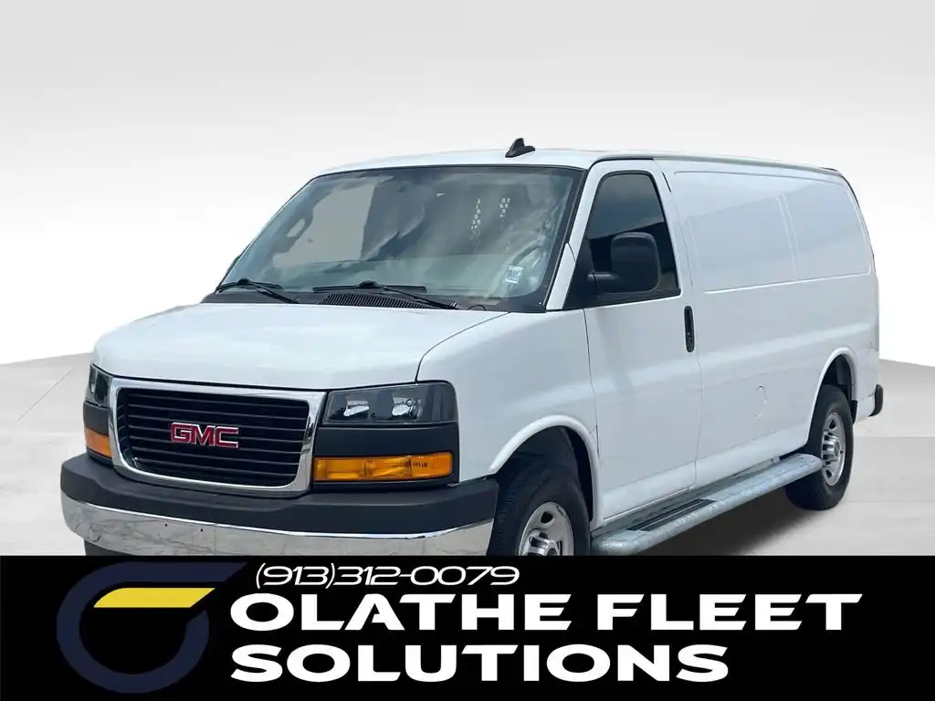 2024 GMC Savana 2500's photo