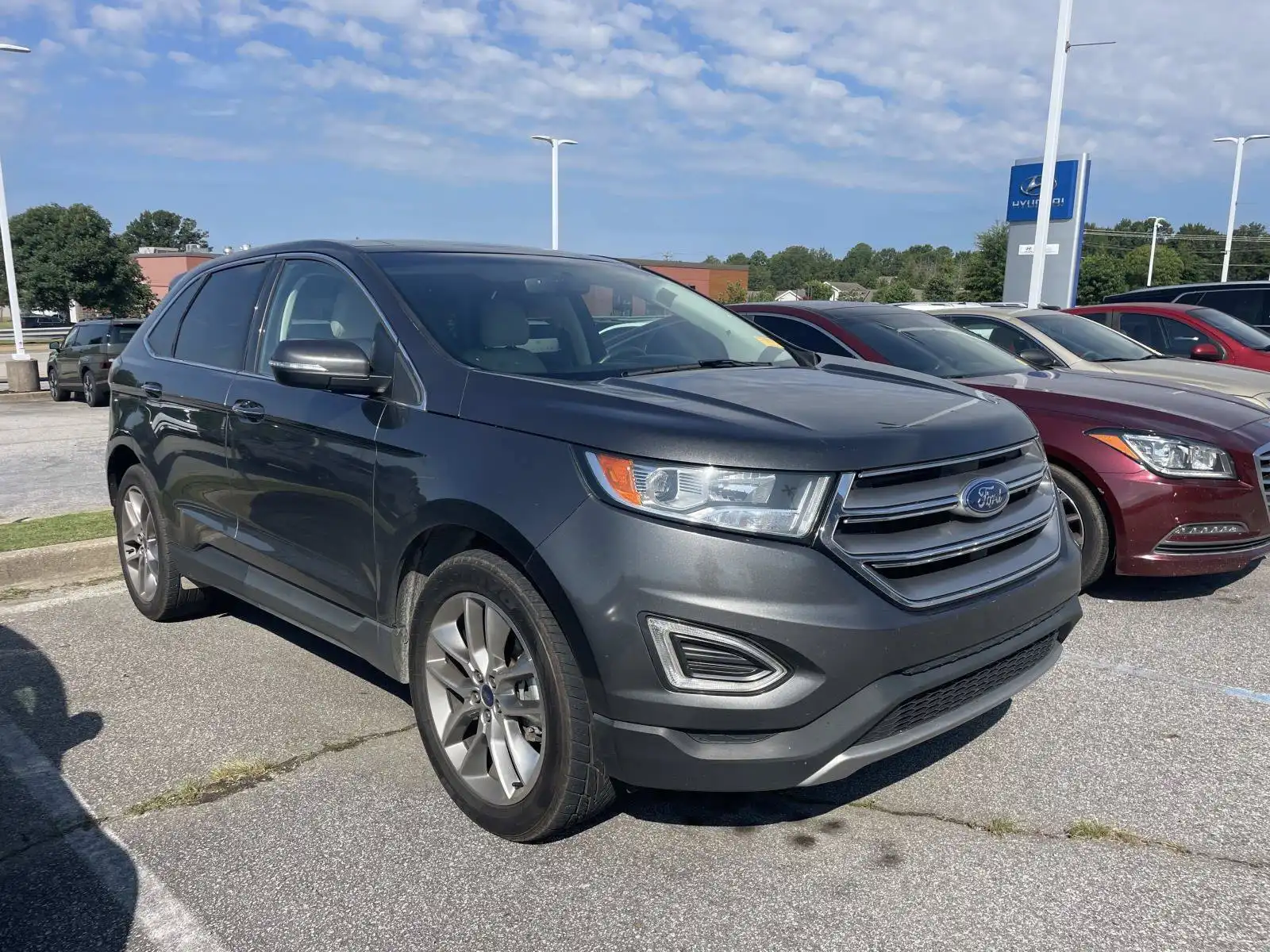 2018 Ford Edge Titanium's photo