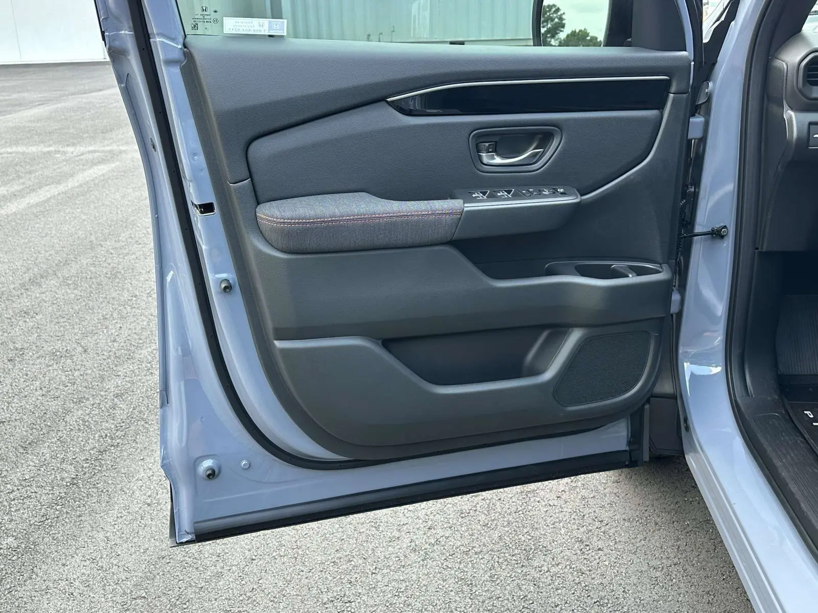 2026 Honda Pilot Sport 2WD photo 5