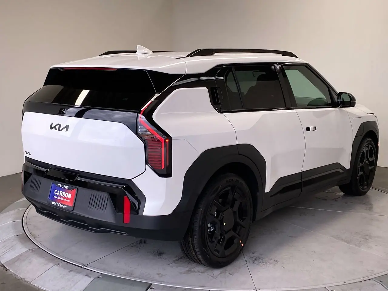 2027 Kia EV3 Wind photo 5