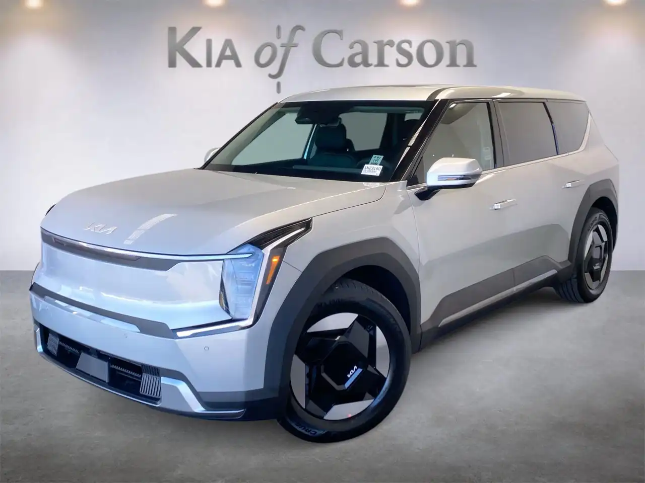 2026 Kia EV9 Light L/R's photo