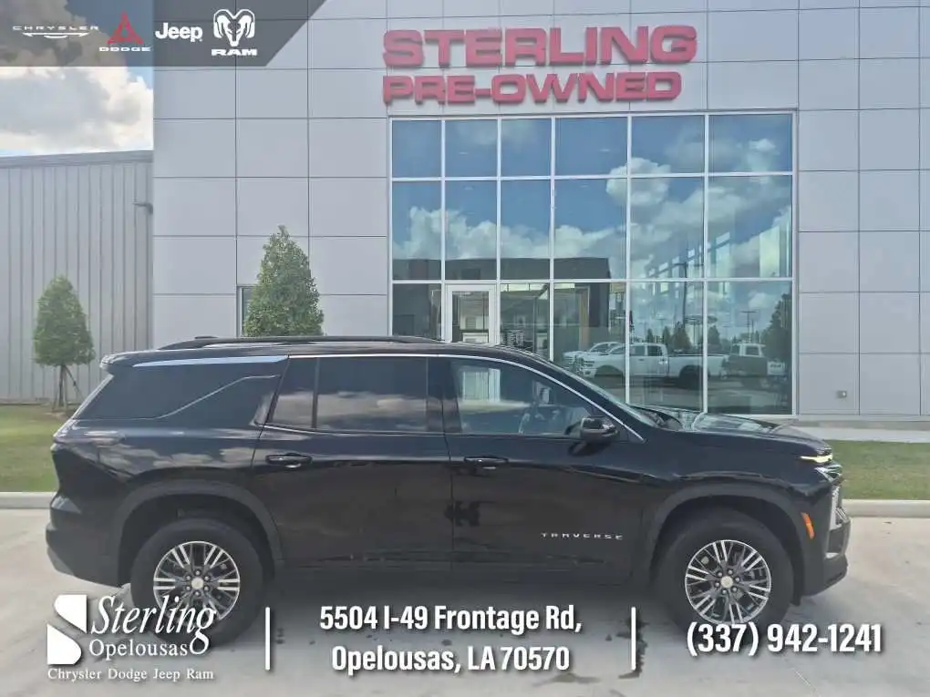 2026 Chevrolet Traverse LT FWD's photo