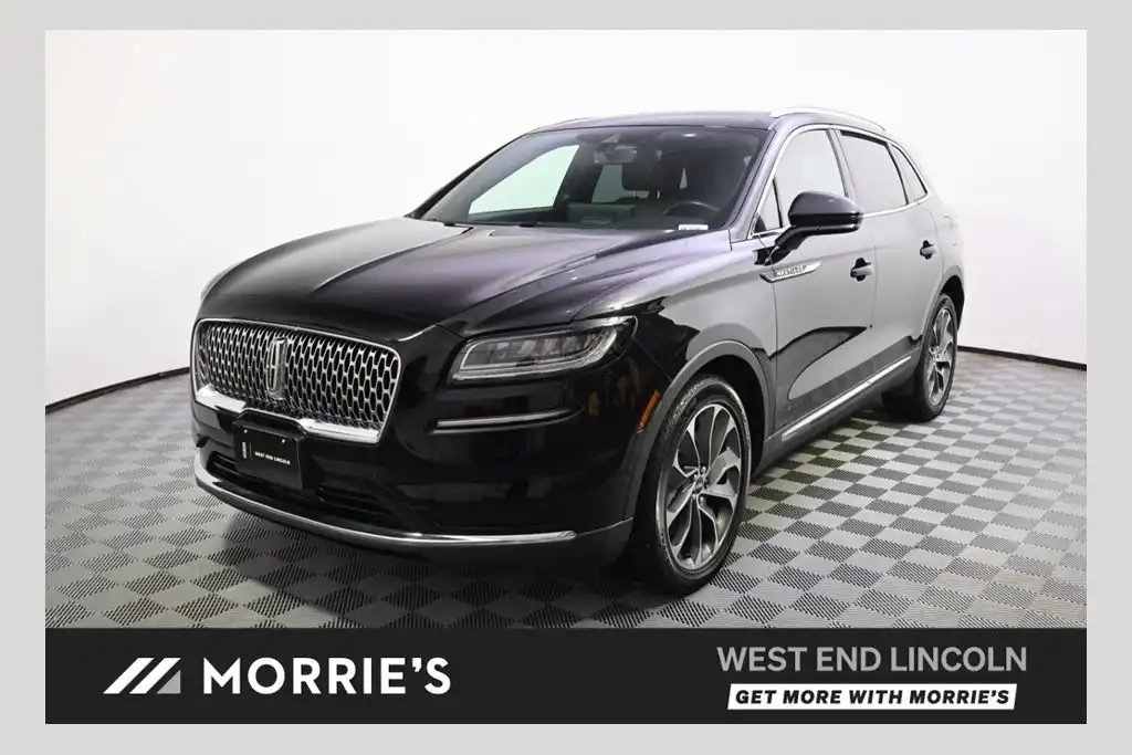 2023 Lincoln Nautilus Reserve AWD's photo