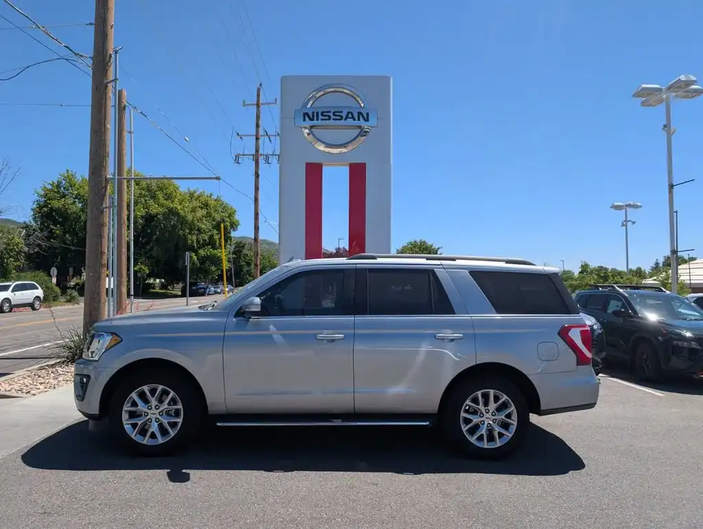 2021 Ford Expedition XLT 4x4's photo