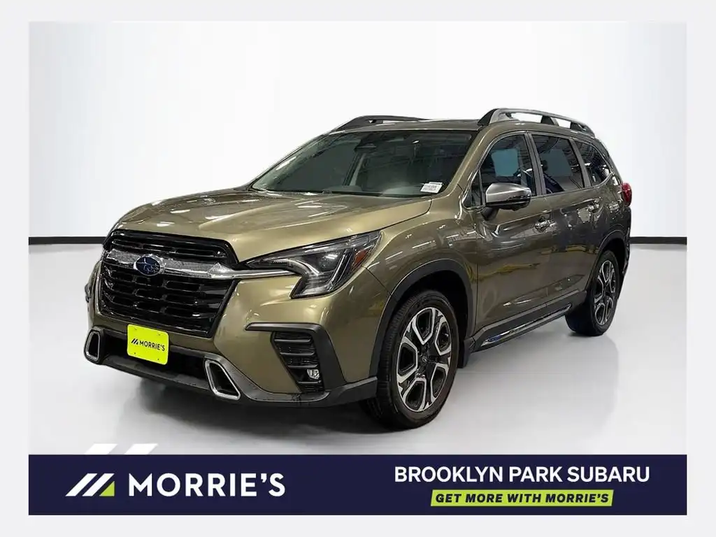 2023 Subaru Ascent Touring's photo