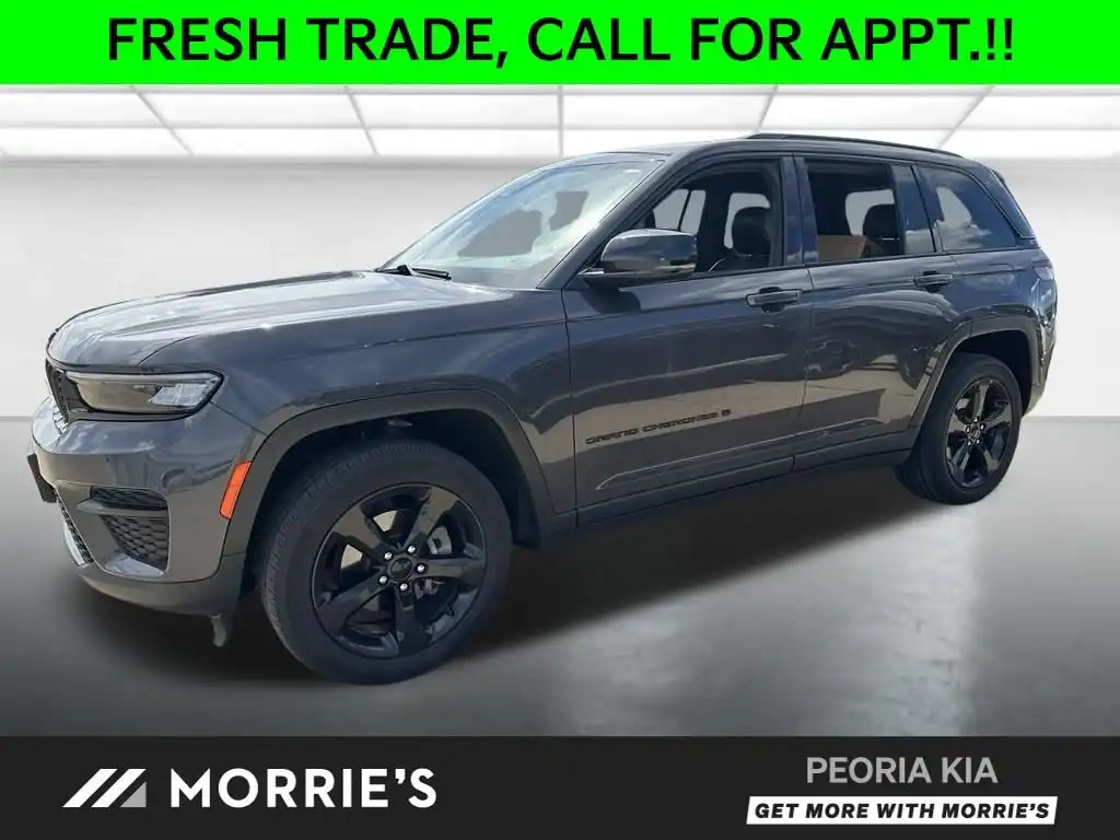 2023 Jeep Grand Cherokee Altitude 4WD's photo