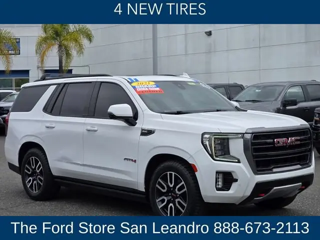 2021 GMC Yukon 4WD AT4 photo 3