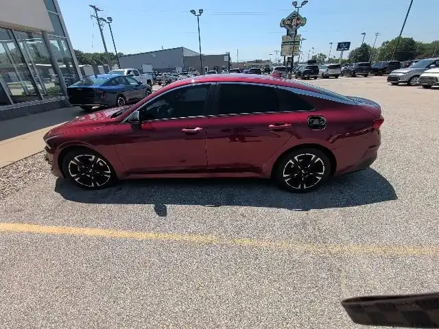 2021 Kia Optima GT-Line FWD's photo