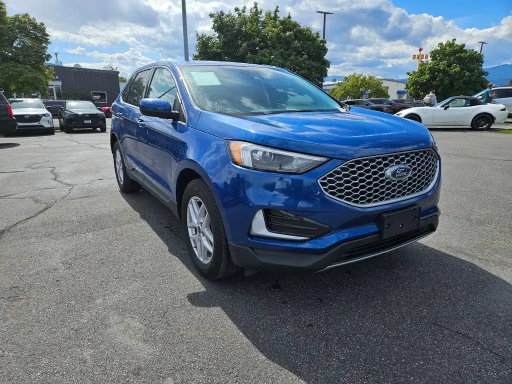 2024 Ford Edge SEL AWD's photo
