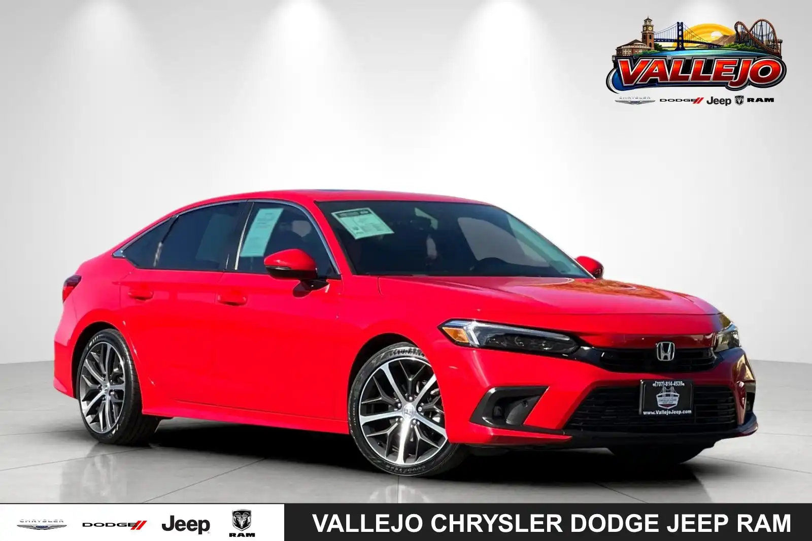 2023 Honda Civic Touring CVT's photo