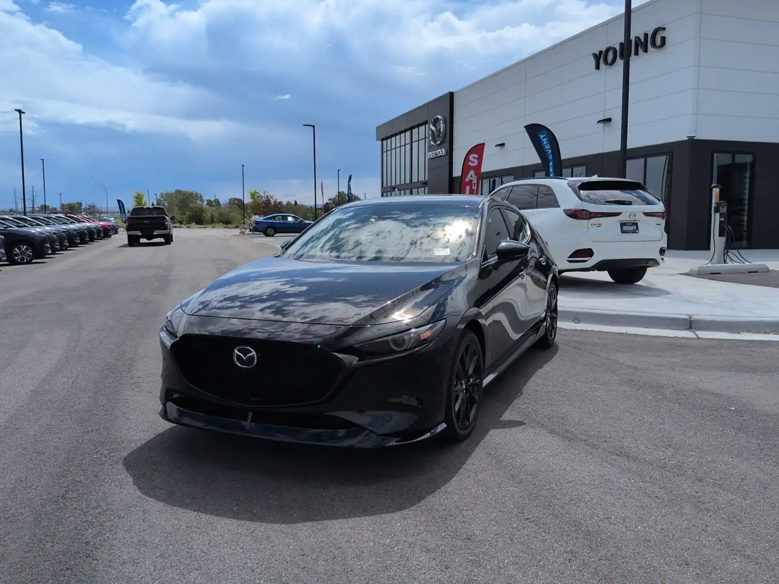 2026 Mazda CX-3 Premium Plus 2.5 AT 5-Door SKYACTIV AWD's photo