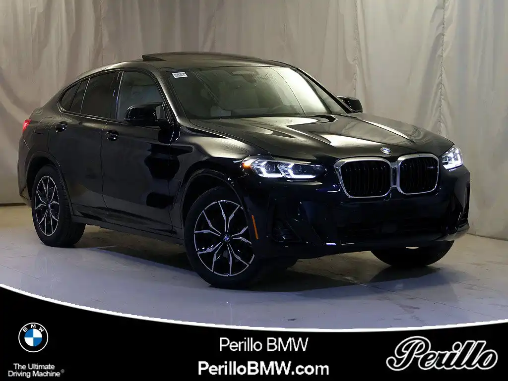 2024 BMW X4 M40i's photo