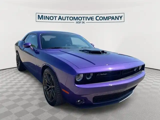2016 Dodge Challenger R/T Shaker's photo